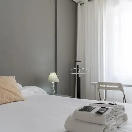 Ibarrola By People * ビルバオ